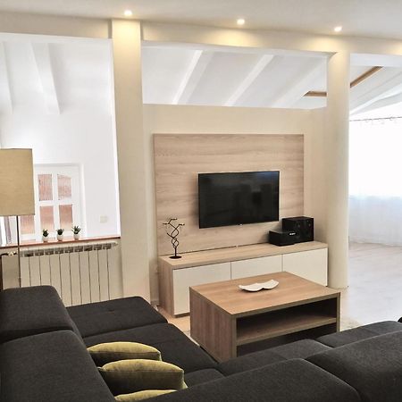 Apartment Julija Vodice Buitenkant foto